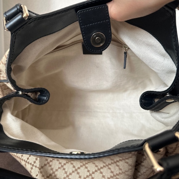 GUCCI Vintage BOHO shoulder bag (New) - Picture 4 of 17